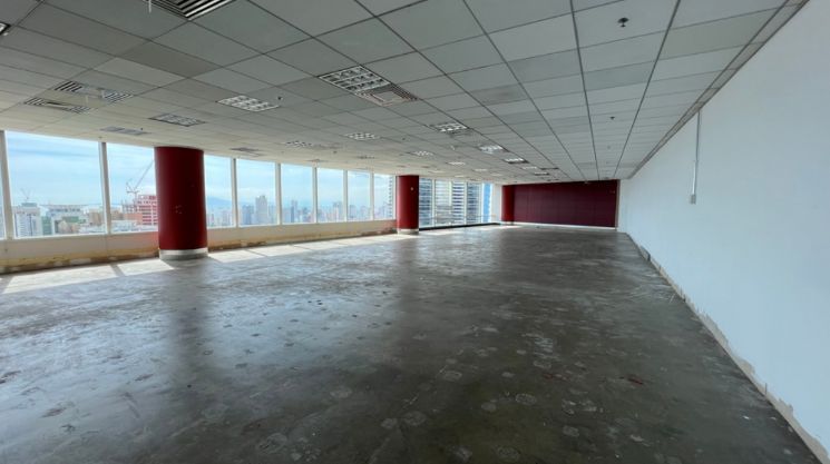 1719 Sqm PEZA Accredited Office Space For Lease In Makati City