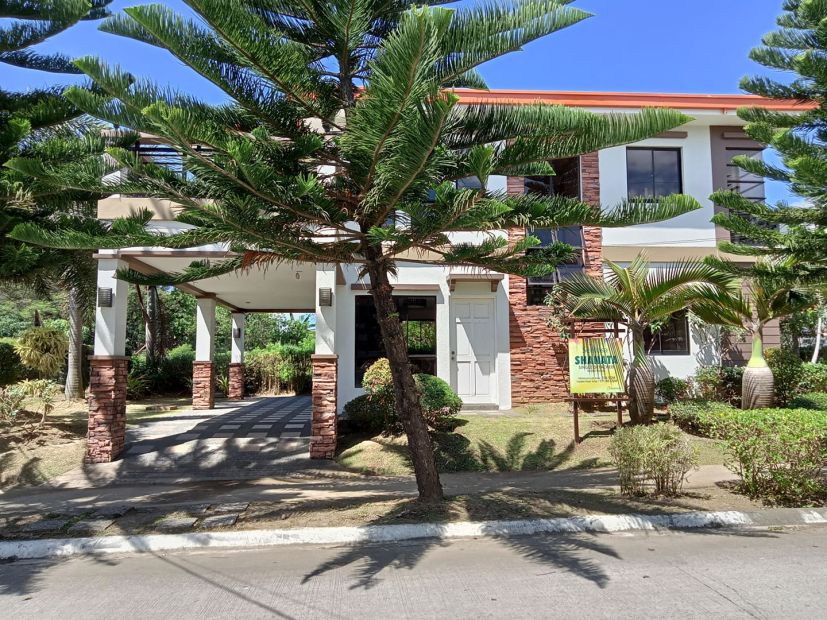 Shanata House For Sale In Suntrust Sentosa Calamba Laguna