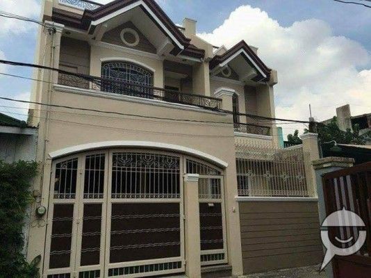 2 Storey, 250 sqm House for Sale in Villa Miguela Pasig with Roofdeck