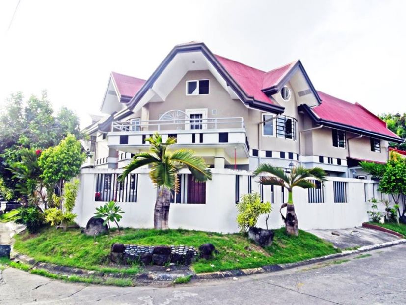 room for rent bf homes