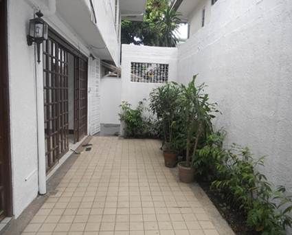 Urdaneta Village Makati - House for Rent