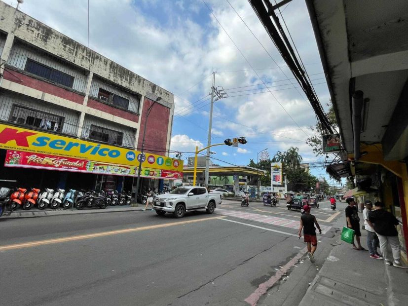 1000 sqm Commercial Property in Palatiw, Pasig FOR SALE