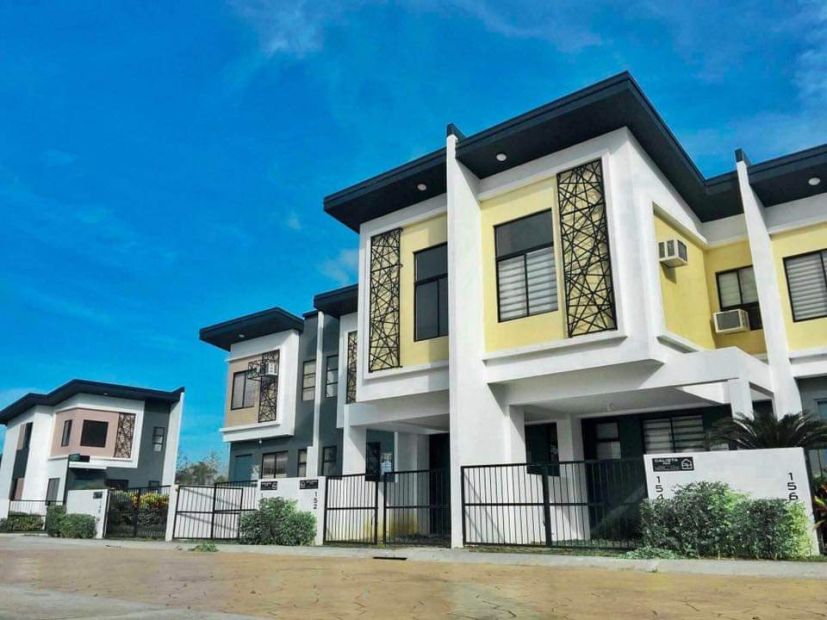 2 Bedroom Complete Townhouse at Phirst Park Homes San Pablo