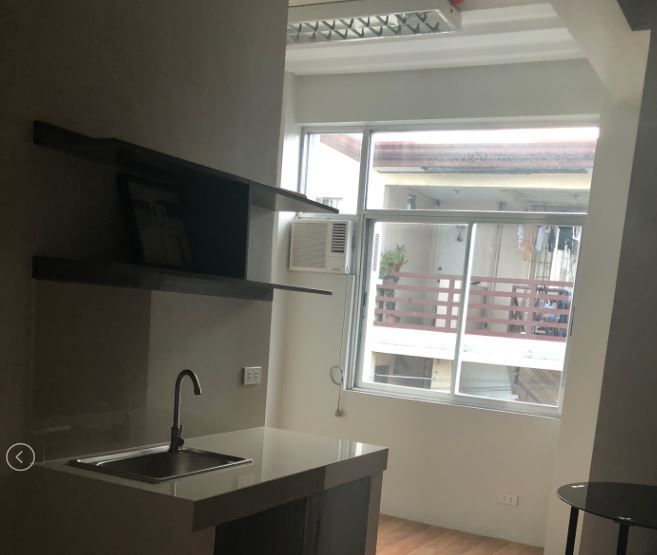 New 4-Storey Dormitory Building for Sale in Pembo, Makati, Metro Manila