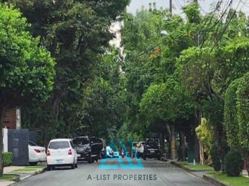 Dasmarinas Village Makati For Sale - Perimeter Below Market Value