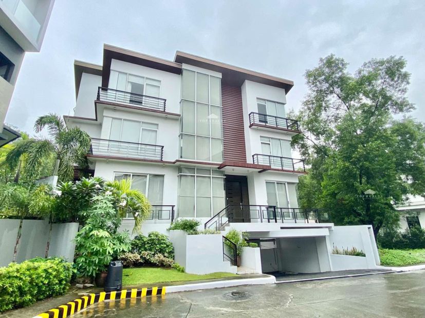 Mckinley Hill Village 3-Storey Modern House & Lot for Sale Taguig Nr ...