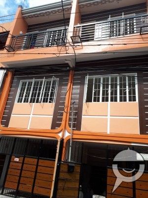 Sta.Ana Manila Townhouse For Sale nr Tejeron