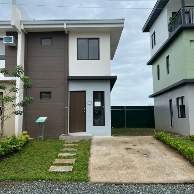 RFO Townhouse End Unit in Nuvali, Calamba, Laguna