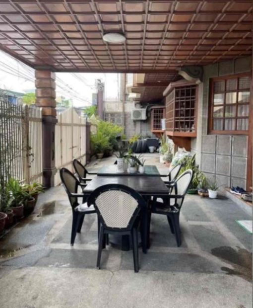 Br House And Lot For Sale At Kamuning Quezon City