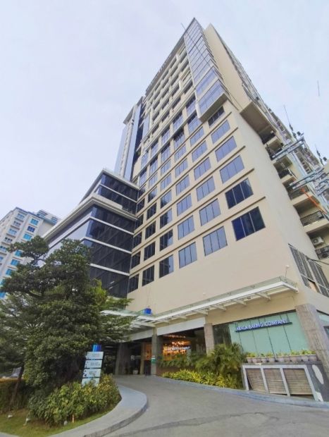 Condo for rent in Cebu City, Baseline Premiere studio 21st floor