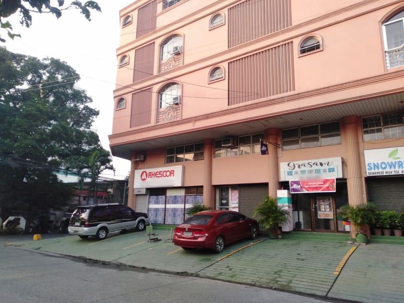 4 Storey Building for Sale in Palanan, Makati City, Metro Manila