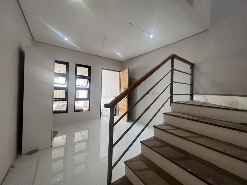 Culiat Quezon City 2 Storey Townhouse For Sale near Wilcon Visayas ...