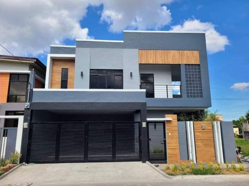 Brand New Modern Home With Stucco Accentsnear Clark & Montclair SCTEX