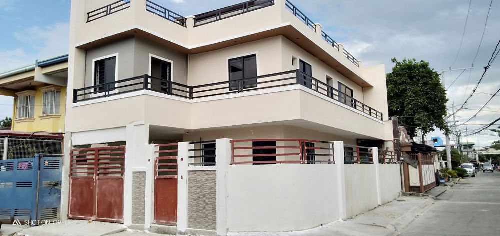 House and Lot for sale Crismarcel Subdivision Las Pinas City