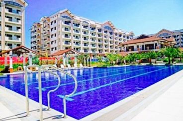 3BR Condo Ivorywood Acacia For Rent with Parking Slot