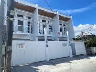 Affordable House with Modern Design Triplex House and Lot in Pilar Village