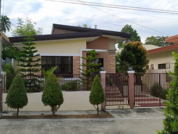 3 Bedroom Fully Furnished House for rent in Cabantian, Davao del Sur