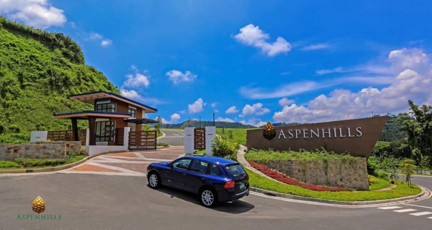 With Taal View And Membership In Tagaytay Highlands Lot For Sale