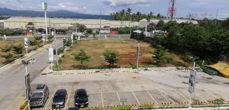 Commercial Lot for lease in Davao along Highway