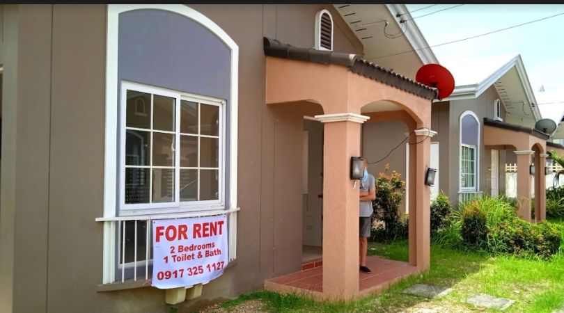 2 Bedroom house with parking located in an exclusive subdivision in Mactan