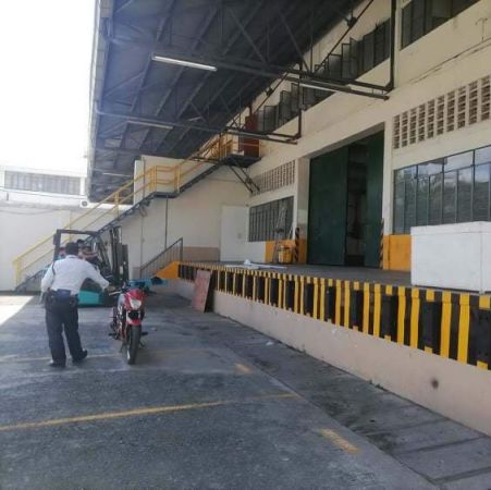 Warehouse For Lease Las Pinas ( Talon Singko )