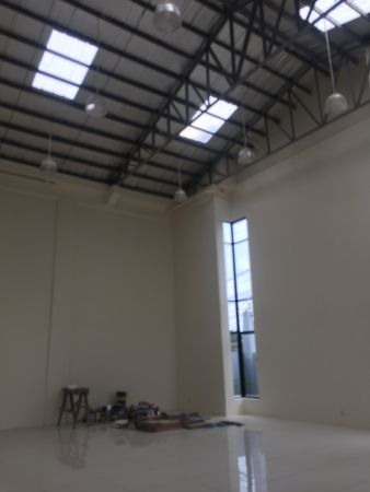 For Rent 1252 Square Meters Hi Ceiling warehouse at Quezon City