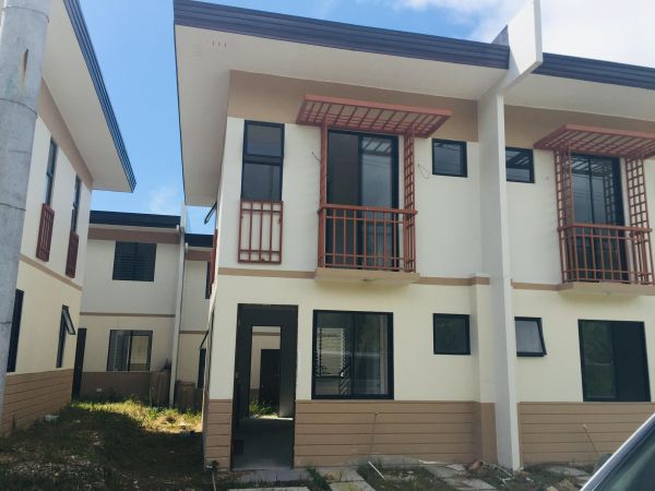 Urgent! Ready for Occupancy for Assume Townhouse Casa Mira South 350K ONLY