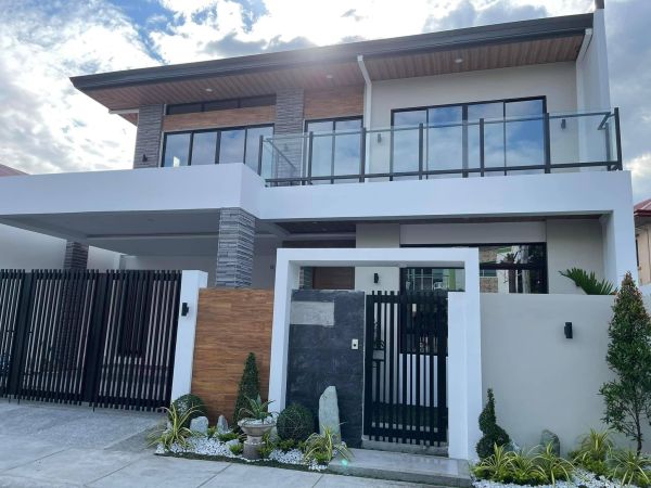 Brand New House Modern Contemporary Two Storey residence with Pool