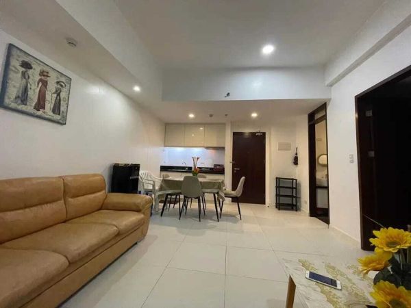 For Rent: 1 Bedroom unit in Mandaue City Cebu, 35k/month inclusive of condo dues