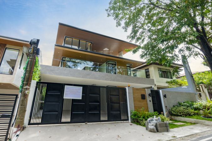 Brand New House and Lot For Sale in White Plains, Quezon City!