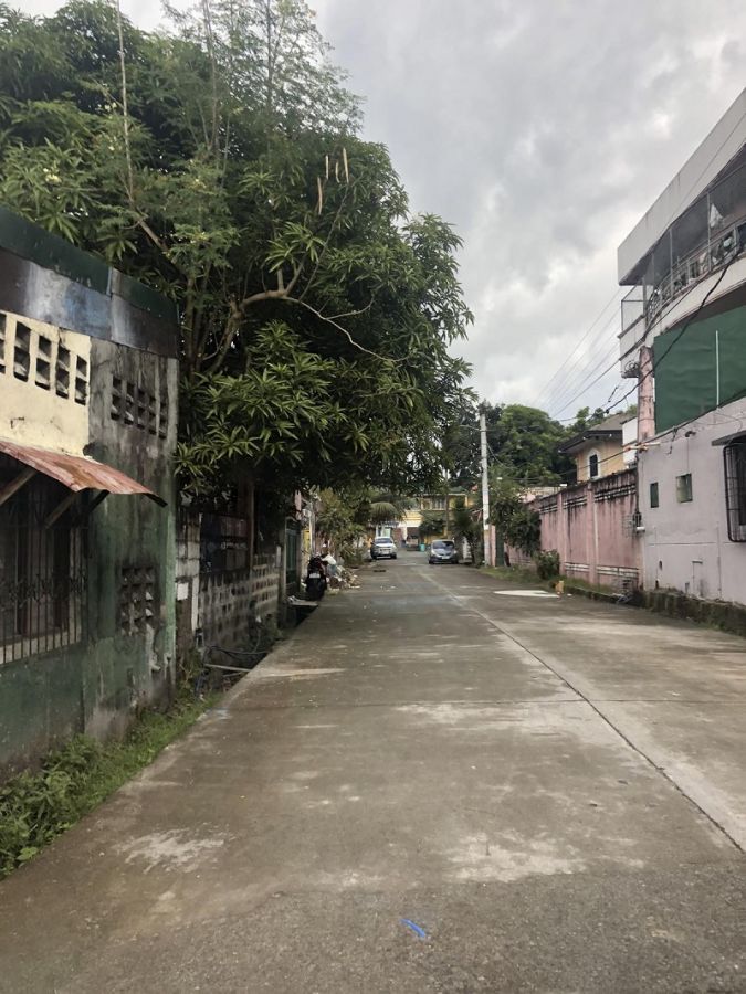 3 storey Building for Sale in La Unica Hija Subd. Barangay Mayamot ...