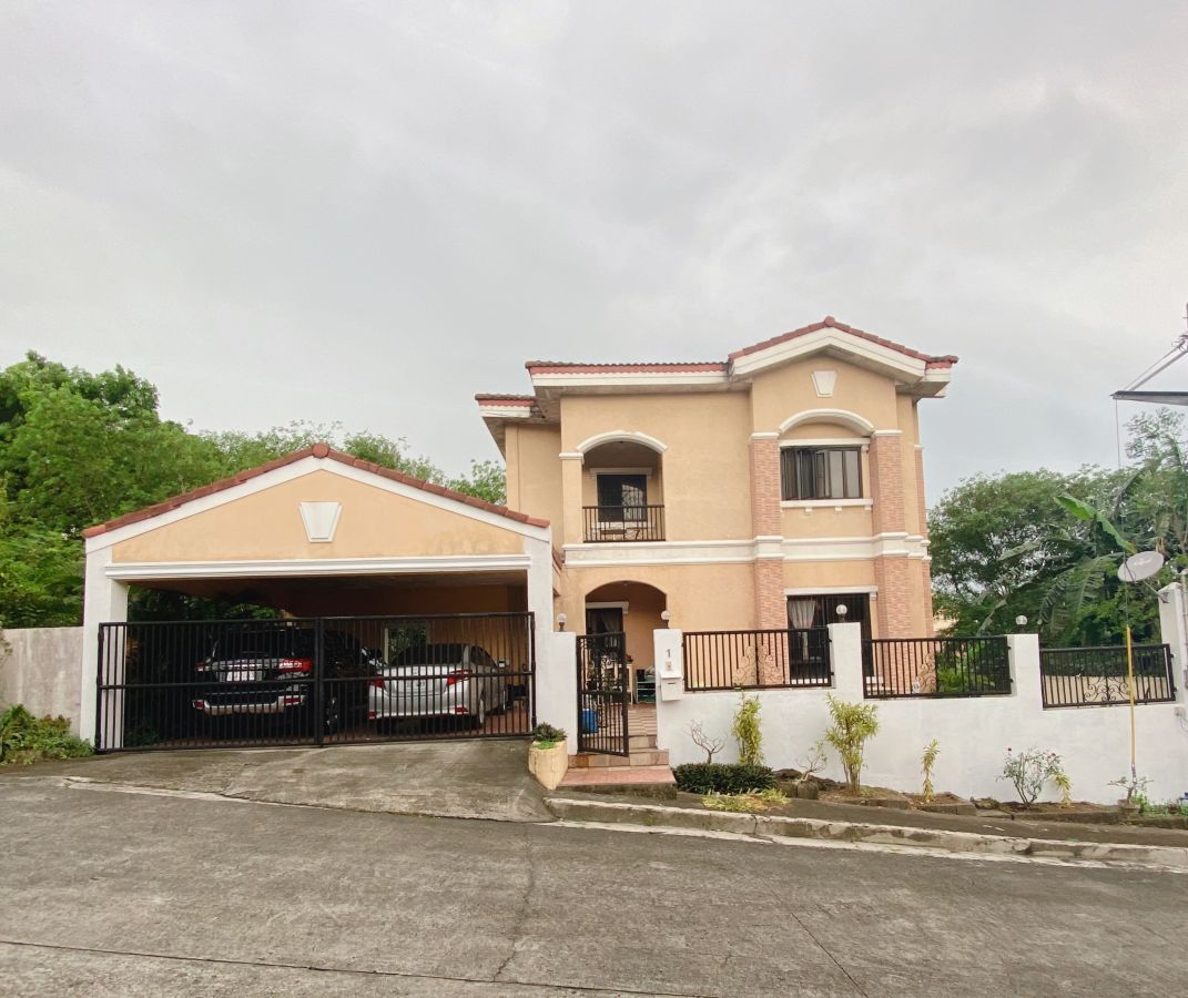 VISTA REAL CLASSICA 1 HOUSE FOR RENT BRGY BATASAN HILLS QUEZON CITY