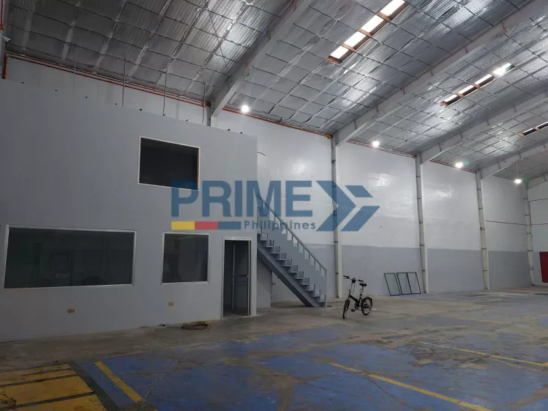 High Celling Warehouse Space for Lease in Parañaque with a space of 600 sqm