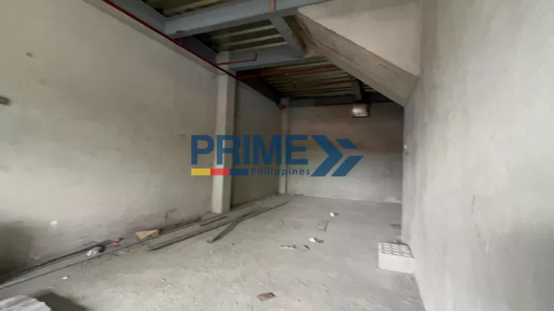 132 sqm Visible Commercial Space for Lease in Quezon City, Metro Manila