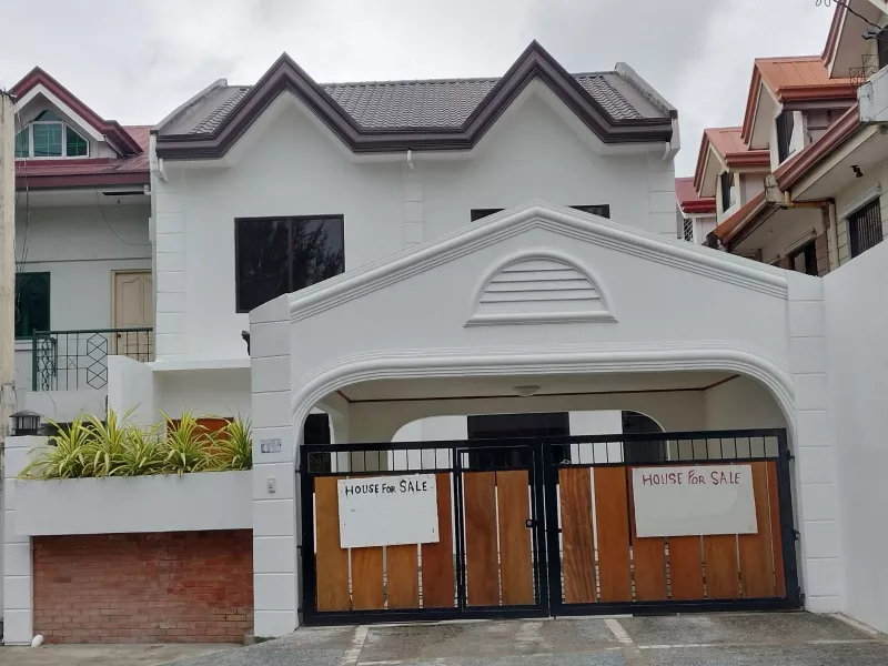 Modern 4 Bedrooms House and Lot For Sale in Pasig-AP