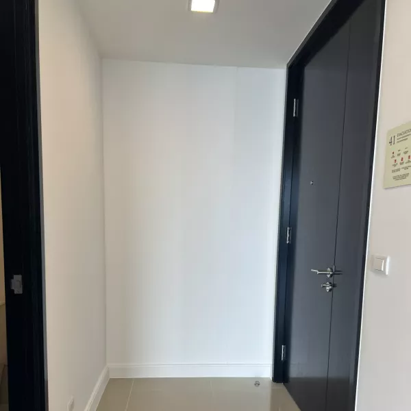 FOR LEASE: West Gallery 2BR 1PS