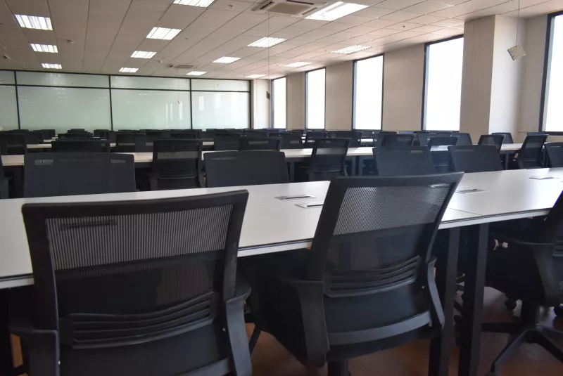 Bacoor's Prime Office Spaces: 2,000 sqm of Modern Excellence
