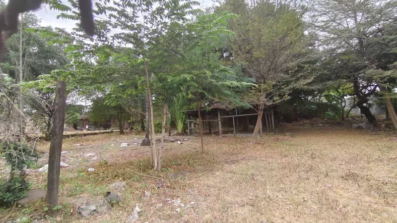 CONGRESSIONAL AVENUE Q.C. COMMERCIAL VACANT LOT FOR LEASE