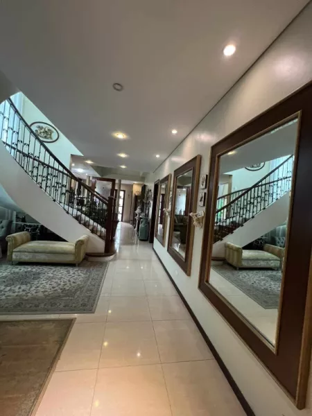 Hillsborough Alabang Village - House & Lot 7BR for sale in Muntinlupa