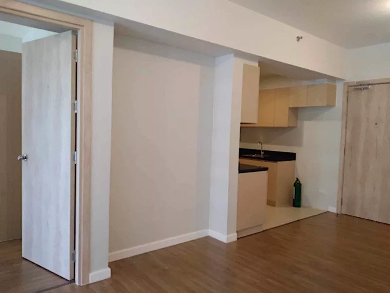 1 Bedroom Unit with Parking for Sale in Pasig City BELOW ZONAL VALUE!!!