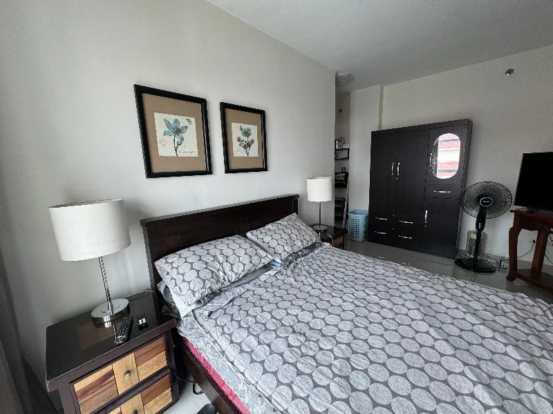 FOR SALE: 2BR 74.59sqm Penthouse at Presidio Lakefront - Sucat