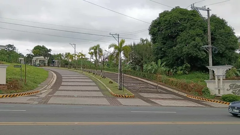 Commercial Lot along taytay diversion road
