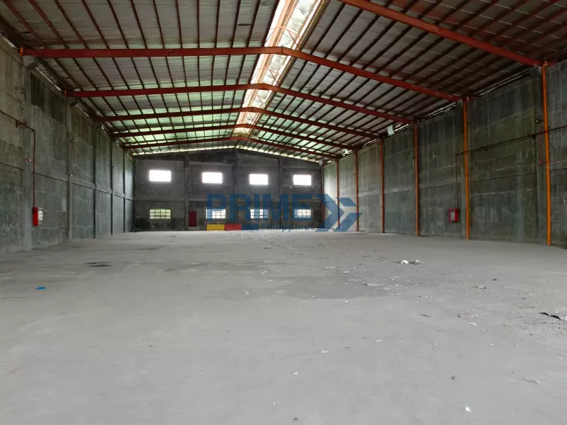 FOR LEASE: 1321SQM Warehouse w High Ceiling, Restroom, etc. Near Lingunan Exit