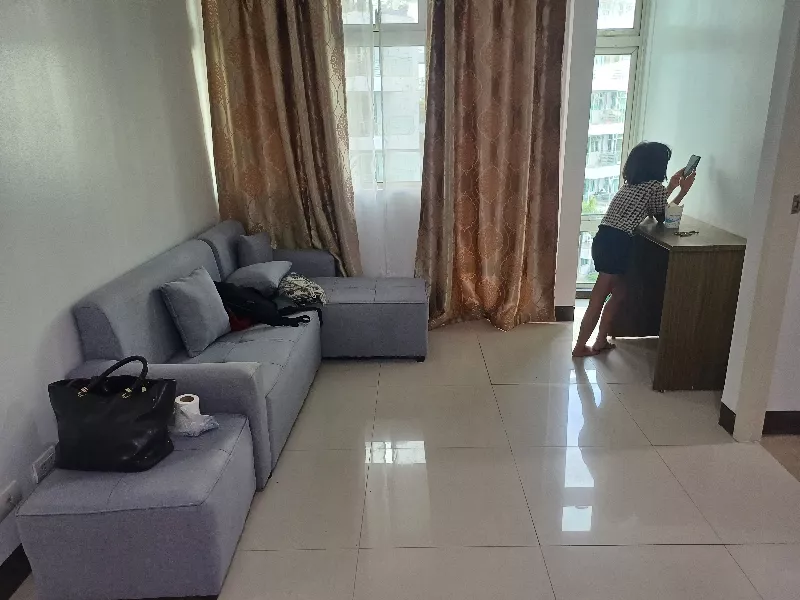 Parkside Villas -- 2BR with Balcony and Parking in Pasay Newport