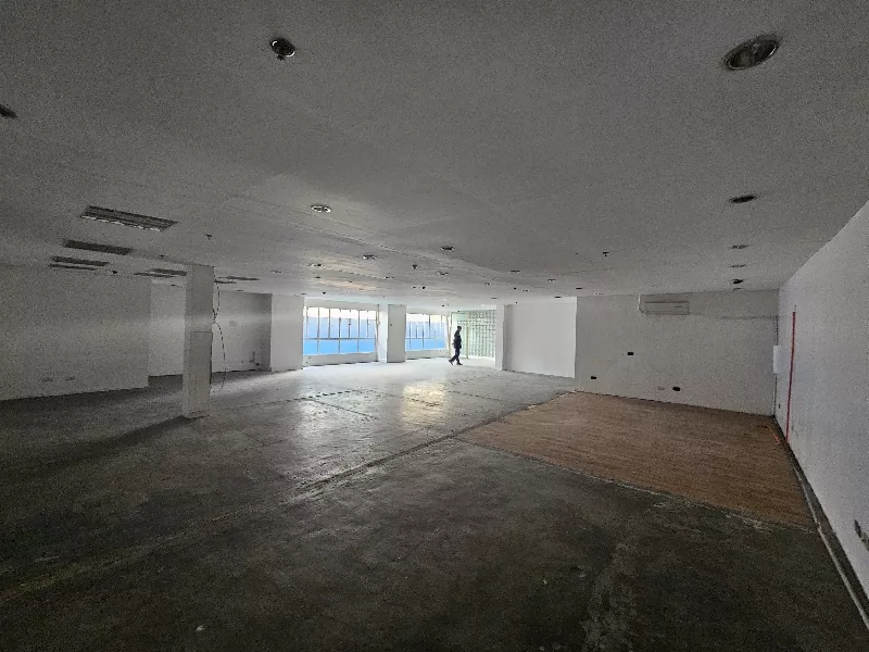 For Rent: Office Space (620sqm) in Legaspi Village, Makati City
