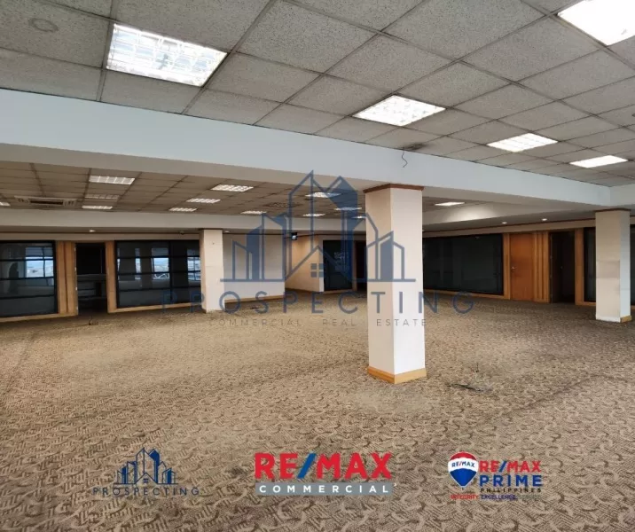 Commercial or Office with Warehouse in Parañaque for Sale