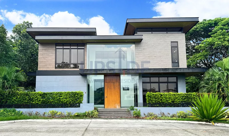Treveia Nuvali House And Lot For Sale Near The Main Clubhouse, Calamba Laguna
