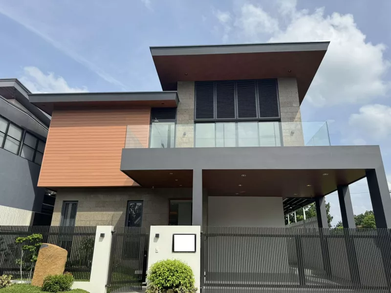 Semi Furnished House & Lot FOR SALE in Casa Milan Subdivision Q.C -Keziah
