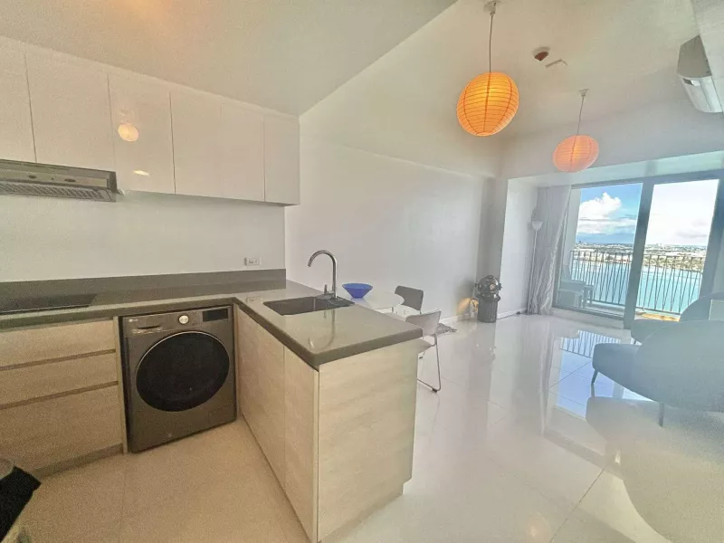 FOR RENT - 1BEDROOM WITH SEAVIEW BALCONY IN MANDANI BAY-MANDAUE CEBU. FURNISHED.