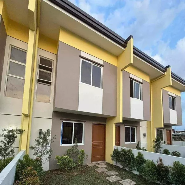 Affordable townhouse in Naic Cavite